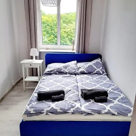 Apartament W Gdyni Przy Lesie *
